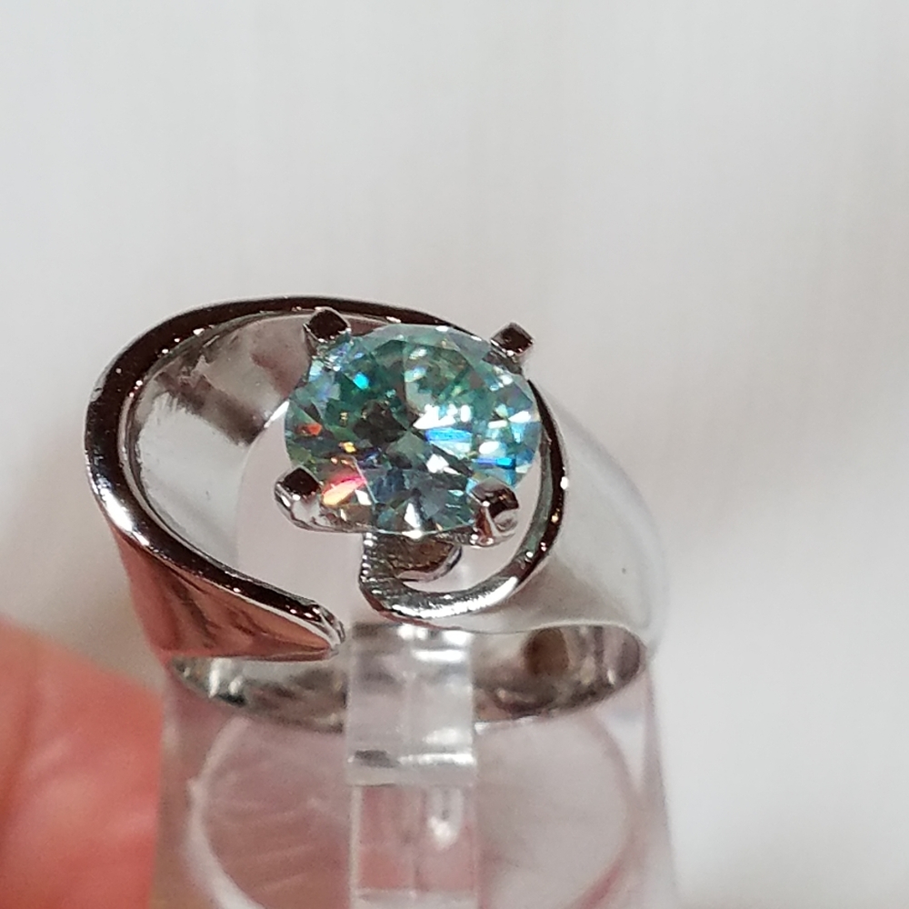 MOISSANITE RING 2.54 ct. - Picture 7 of 13